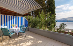 Beautiful apartment in Icici with WiFi and 1 Bedrooms